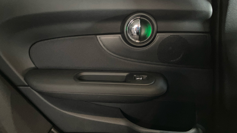 MINI Clubman 1.5 Cooper Exclusive 6dr Auto [Comfort/Nav+ Pack] Petrol Estate